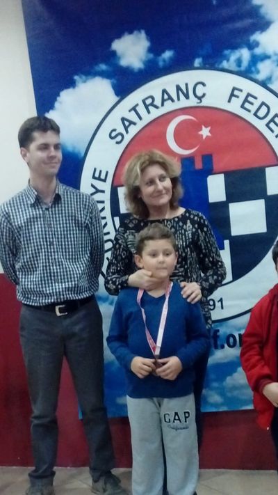 Emre Yücel 7 Yaş Genelde İzmir Altıncısı Oldu
