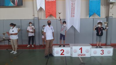 7 Yaş İzmir İkincisi Ata Alaşahin